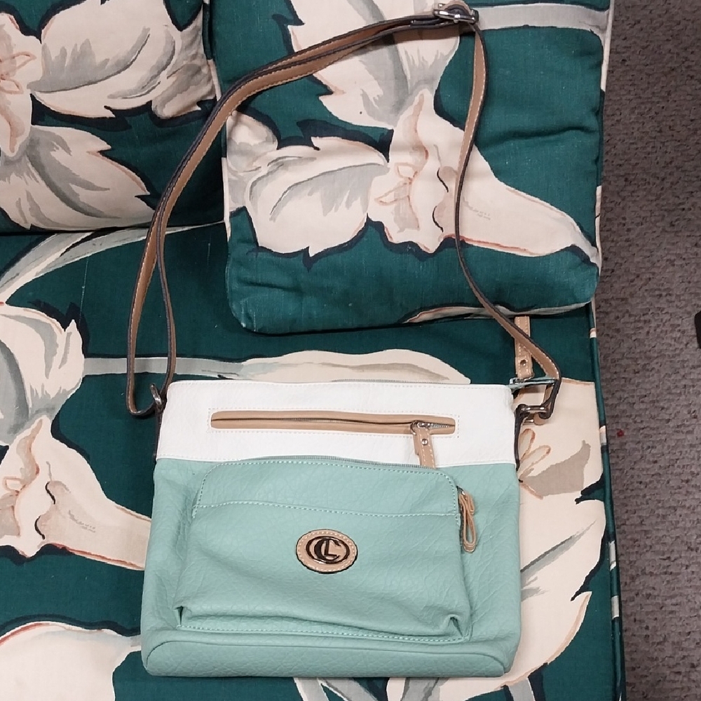 CarryLand Two-Tone Shoulder Bag